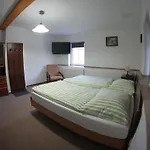 Bed & Breakfast Cerny Mlyn Brezova (Sokolov)