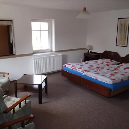 Cerny Mlyn Bed & Breakfast Brezova (Sokolov)