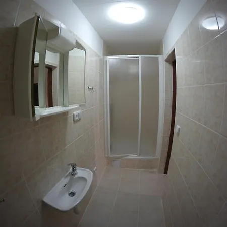 Bed & Breakfast Cerny Mlyn 3*